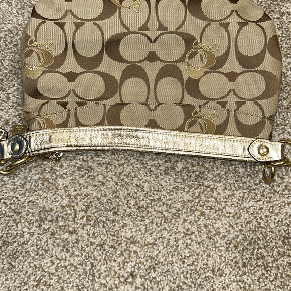 Coach Shoulder Crossbody Bag EUC - Picture 11 of 13